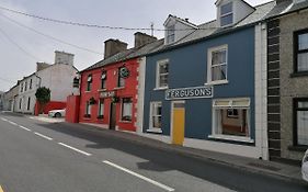 Ferguson'S Traditional Townhouse